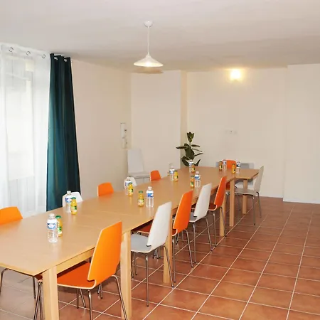 Hotel Morez Ξενοδοχείο 2*